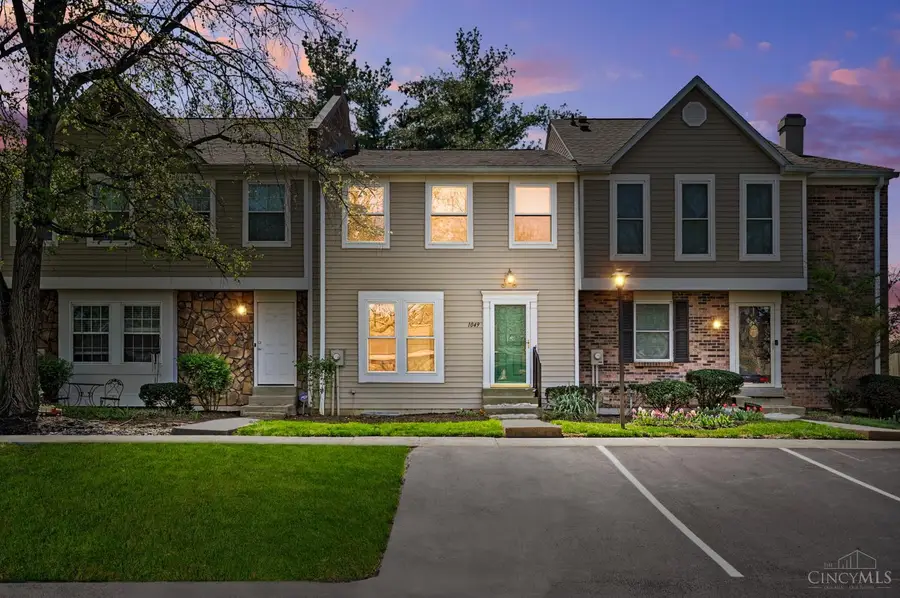 1049 Stratford Court, Loveland, OH 45140 - #2