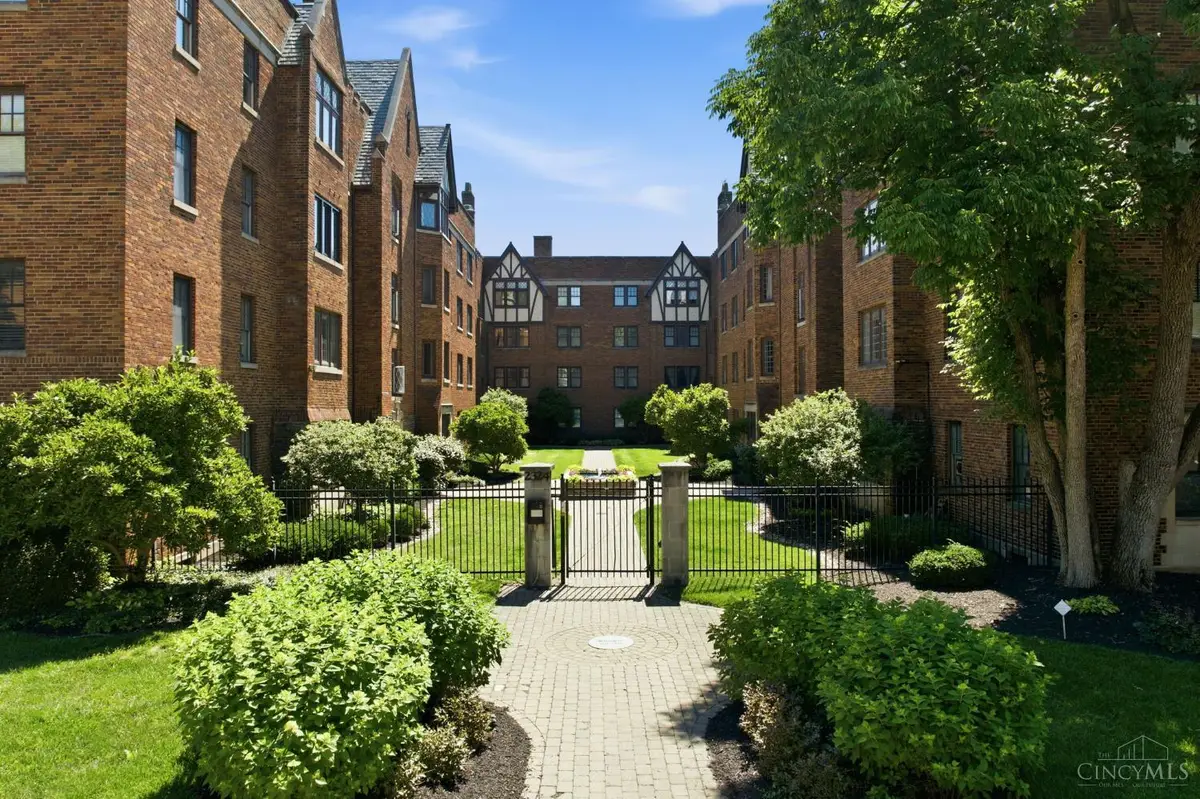 2324 Park Avenue #11, Cincinnati, OH 45206 - #1
