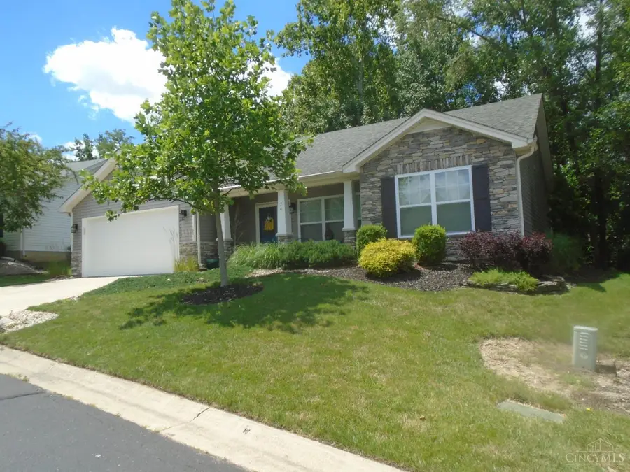74 Persimmon Drive W, Hamilton, OH 45013 - #2