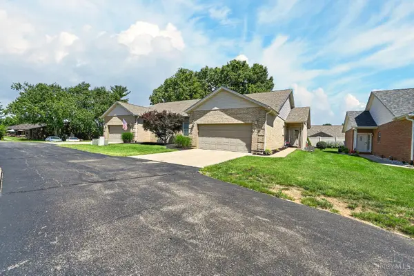 322 Lauryn Meadows Court, Fairfield, OH 45014