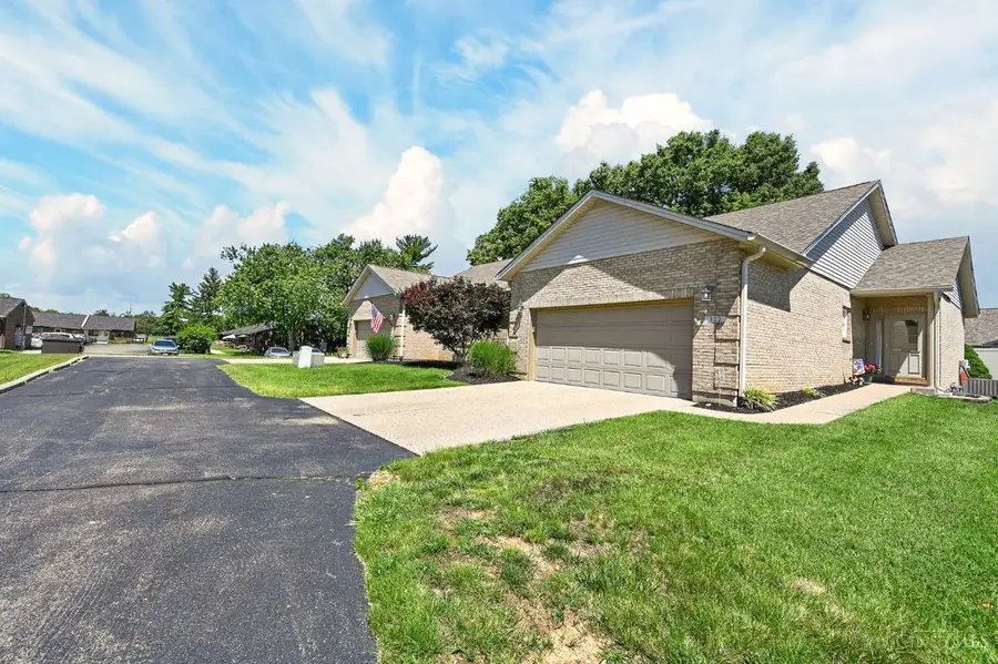 322 Lauryn Meadows Court, Fairfield, OH 45014 - #3