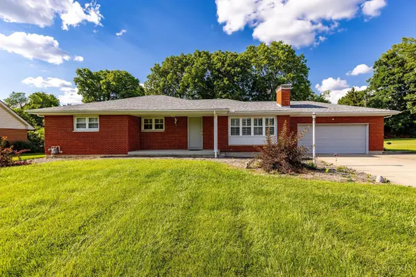 2086 Rolling Hills Boulevard, Fairfield, OH 45014