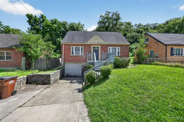 3917 Delhi Avenue, Cincinnati, OH 45204