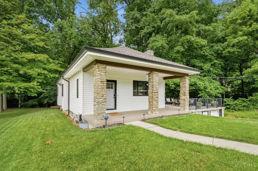 5575 Stewart Avenue, Columbia, OH 45227 - #2