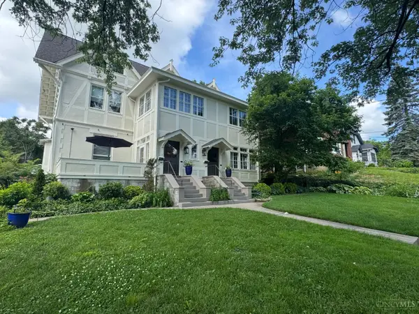 967 Marion Avenue, Cincinnati, OH 45229