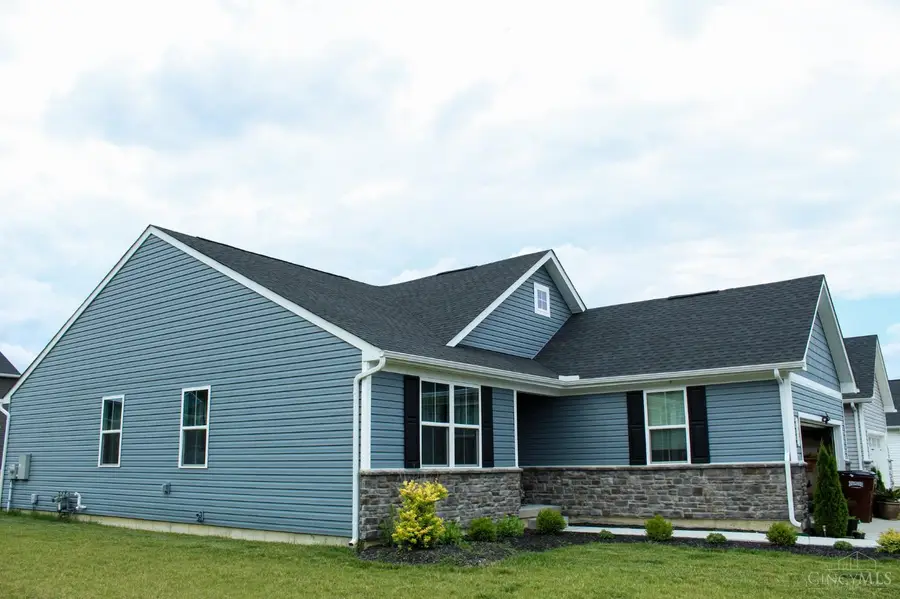 5901 Cresting Drive, Franklin, OH 45005 - #3