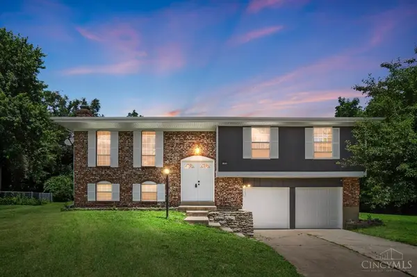 11834 Ashmore Court, Springdale, OH 45246
