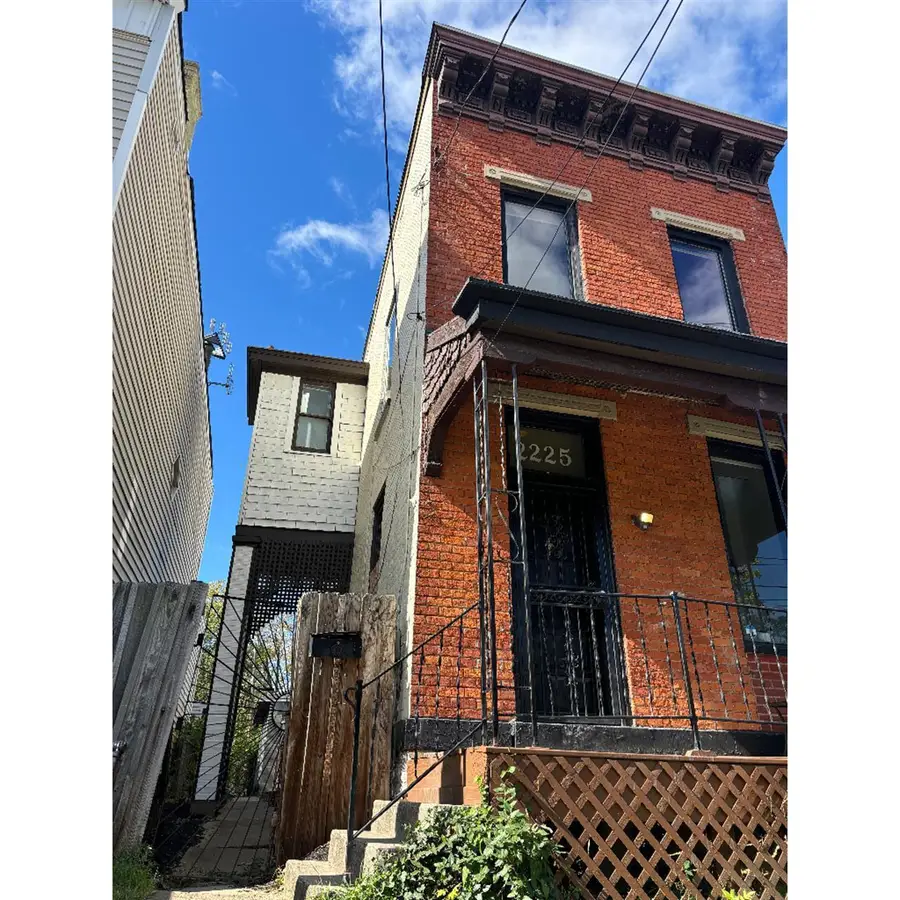 2225 Symmes Street, Cincinnati, OH 45206 - #2