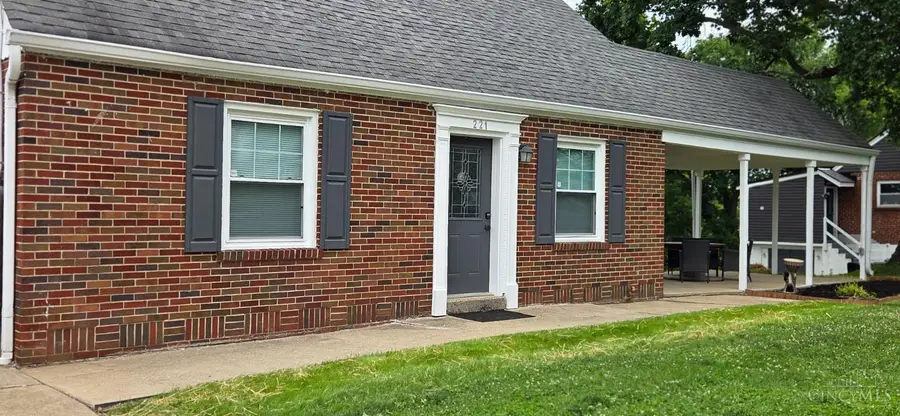 221 Harvest Lane, Reading, OH 45237 - #2