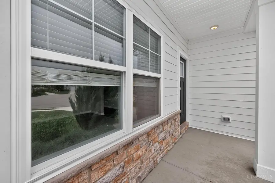 57 Goldfish Lane, Amelia, OH 45102 - #3