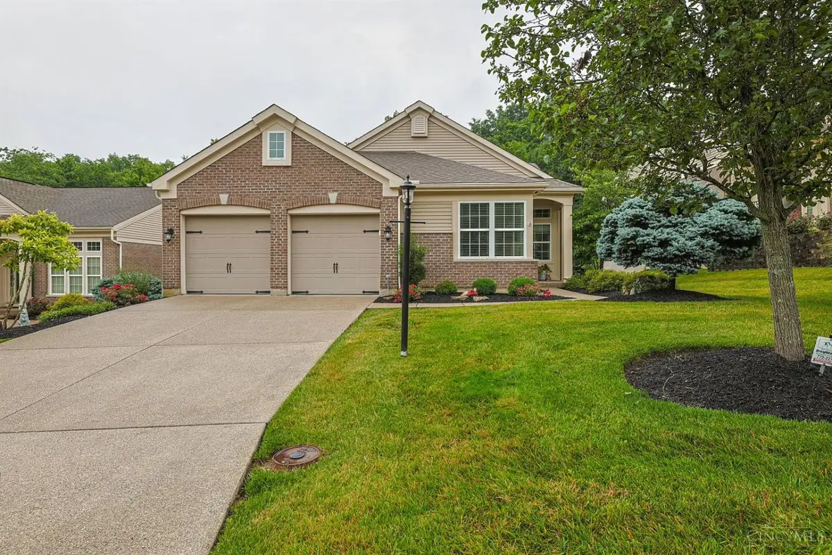 3648 Highland Green, Pierce, OH 45245 - #1