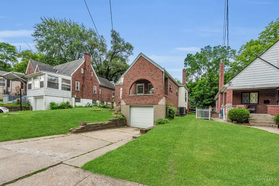2455 Nova Avenue, Cincinnati, OH 45238 - #3