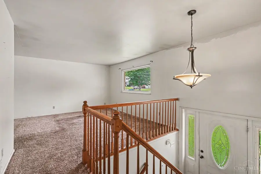 2476 Ambassador Drive, Mount Healthy Heights, OH 45231 - #3