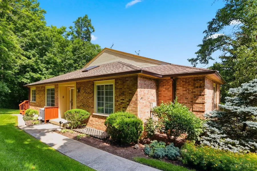 5237 S Eaglesnest Drive, Green, OH 45248 - #2
