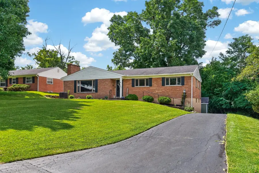 3647 Mantell Avenue, Sycamore, OH 45236 - #3