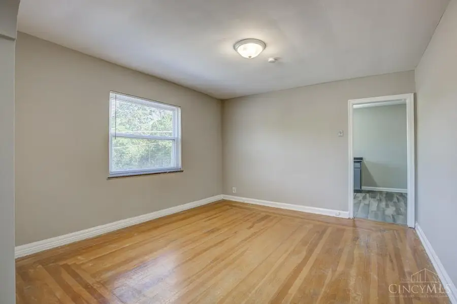 1286 Quebec Road, Cincinnati, OH 45205 - #3