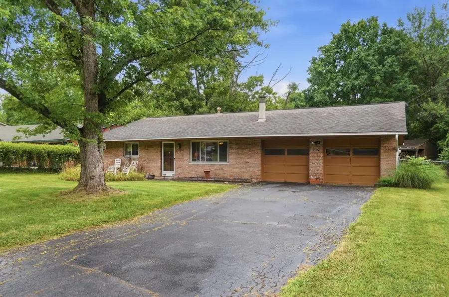 9602 Kosta Drive, Springfield, OH 45231 - #2