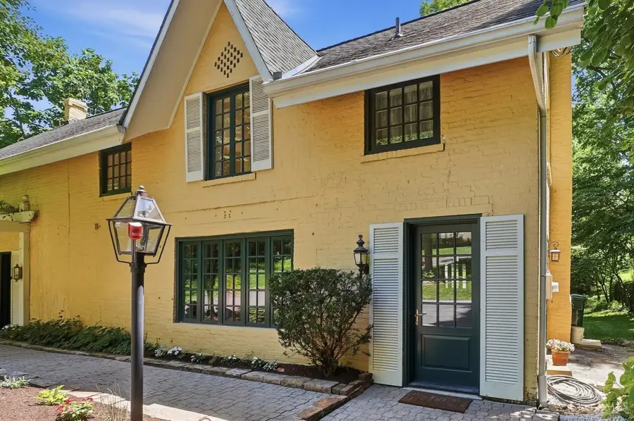 407 Lafayette Avenue, Cincinnati, OH 45220 - #2