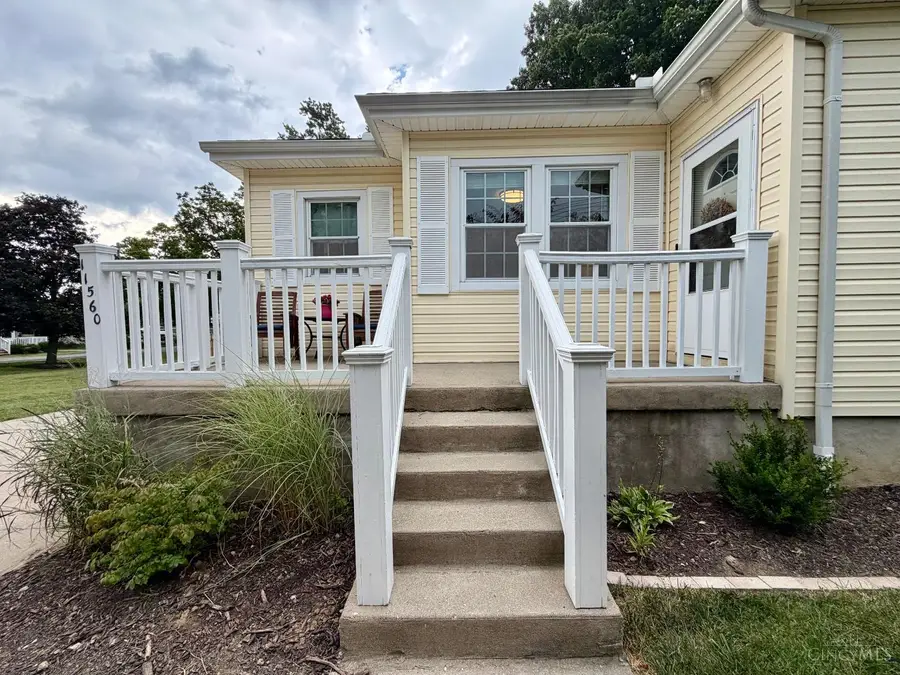 11560 Walnut Street, Springdale, OH 45246 - #2