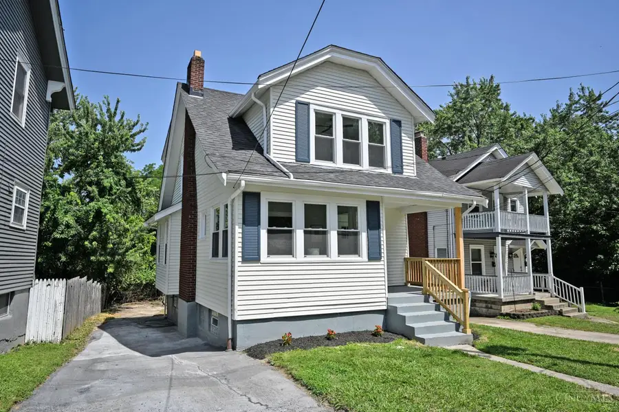 3814 Burwood Avenue, Norwood, OH 45212 - #2