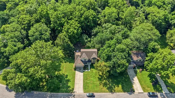 8730 Apple Blossom Lane, West Chester, OH 45069