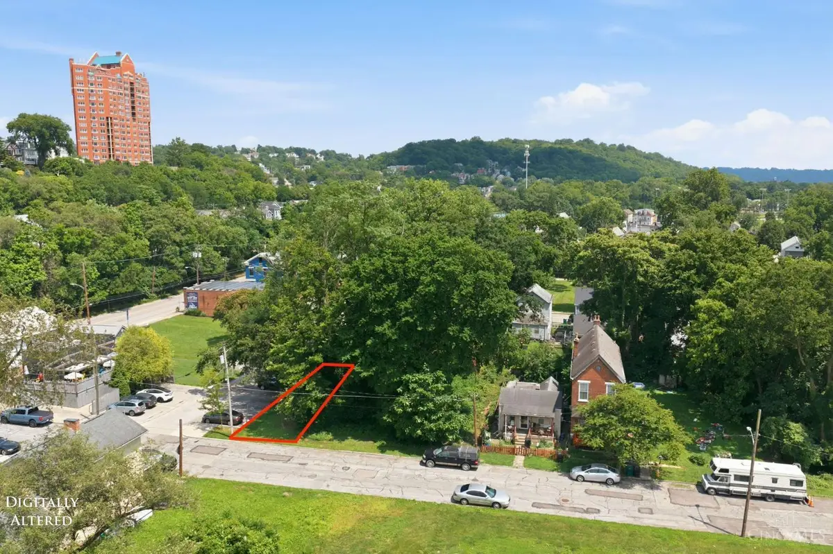 260 Wenner Street, Cincinnati, OH 45226 - #1