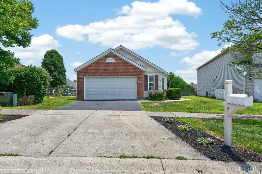 7724 Hillsdowne Circle, Maineville, OH 45039 - #2
