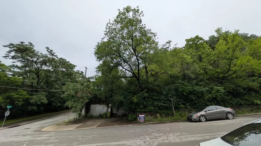 40 Mulberry Street, Cincinnati, OH 45202 - #3