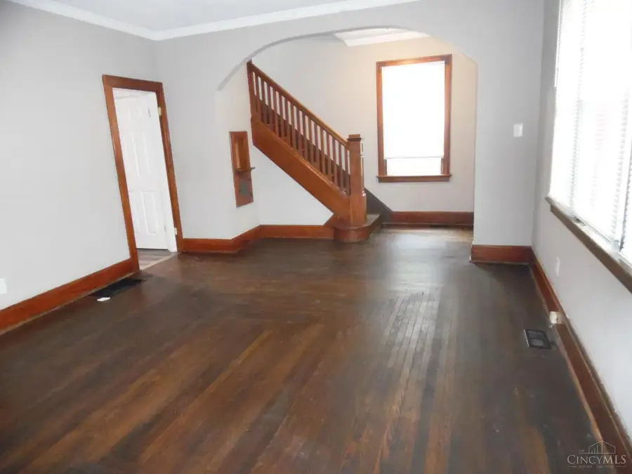 1635 W North Bend Road, Cincinnati, OH 45224 - #3