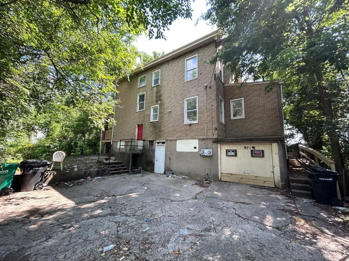 3719 Laclede Ave, Cincinnati, OH 45205 - #1