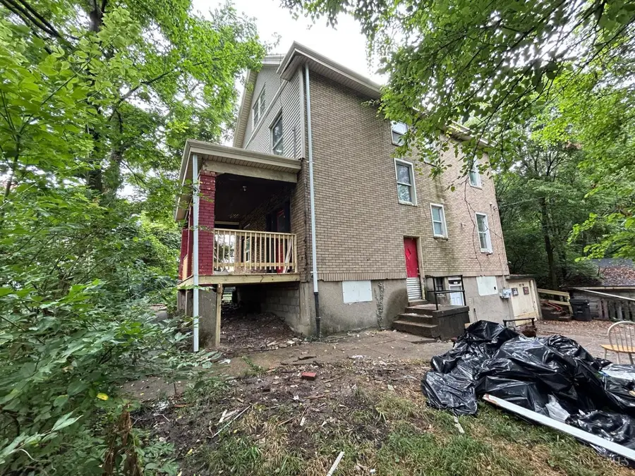 3719 Laclede Ave, Cincinnati, OH 45205 - #2