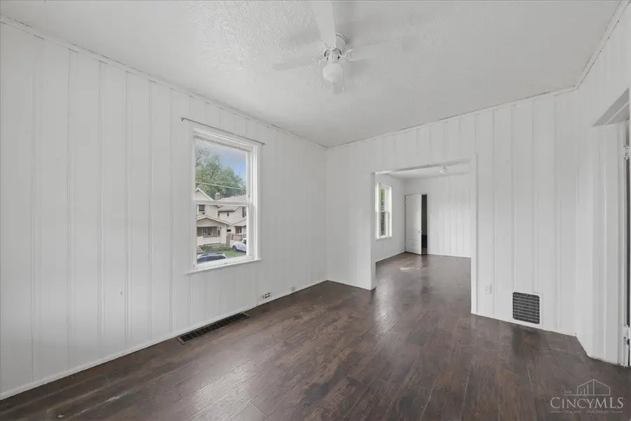6801 Fairpark Avenue, Cincinnati, OH 45216 - #3