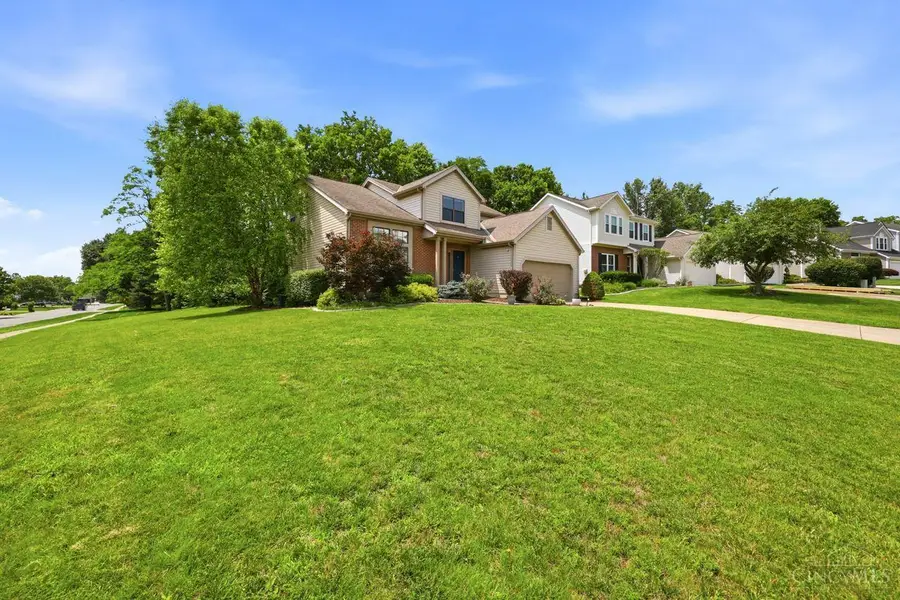 7857 Glen Oaks Court, West Chester, OH 45069 - #2