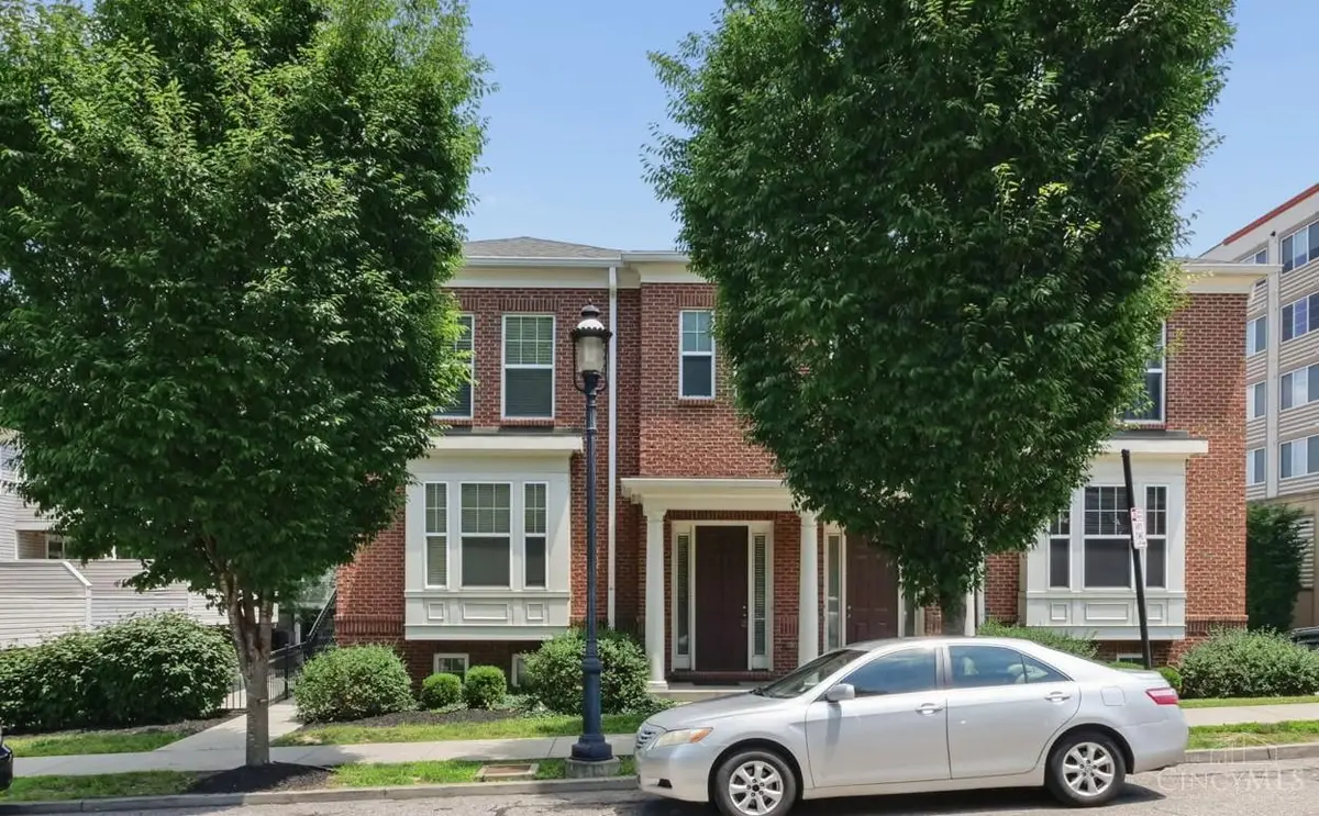 2924 Eden Avenue #I2924, Cincinnati, OH 45219 - #1