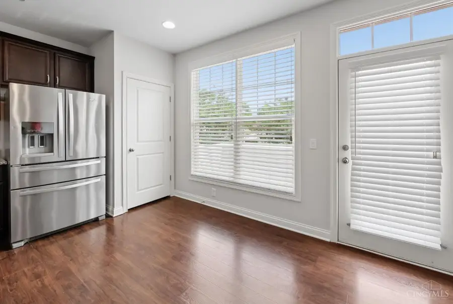 2924 Eden Avenue #I2924, Cincinnati, OH 45219 - #3