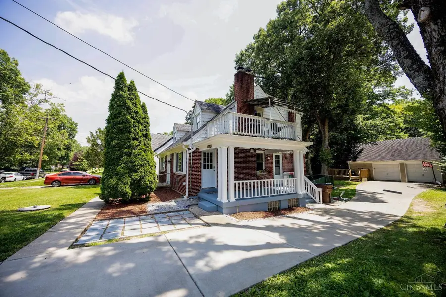 1625 W Belmar Place, North College Hill, OH 45224 - #3