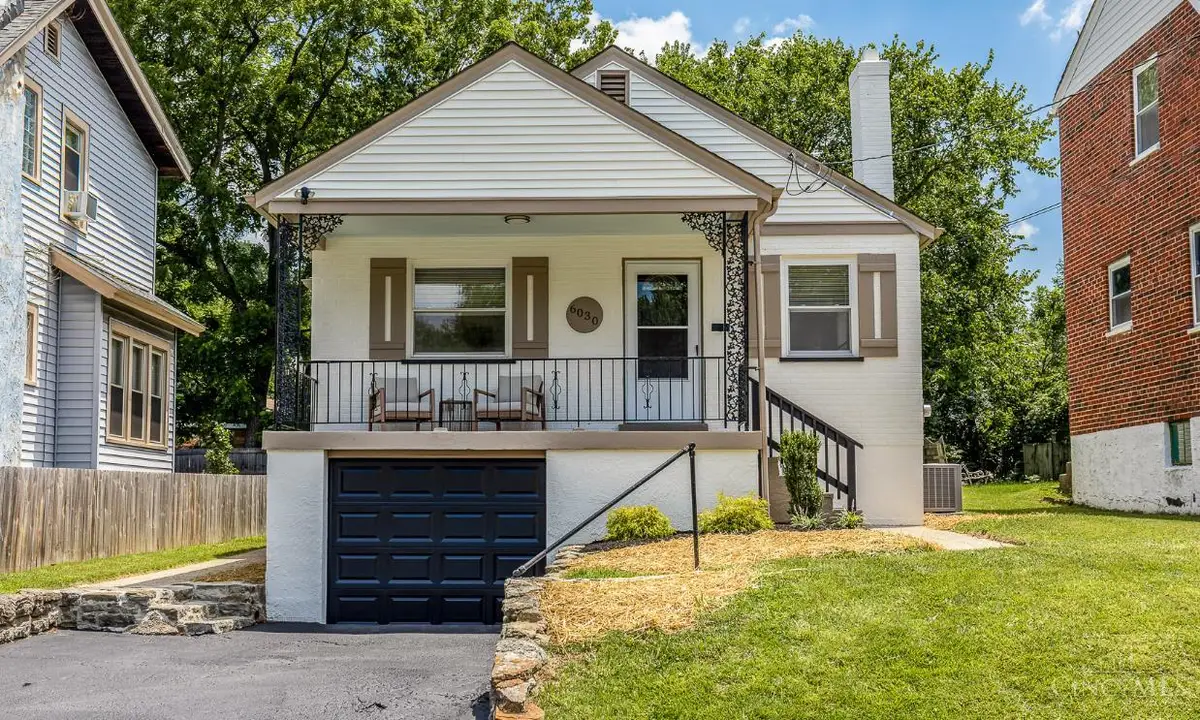 6030 Graceland Avenue, Golf Manor, OH 45237 - #1
