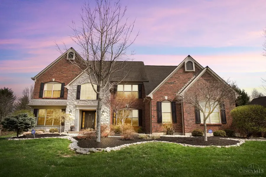 858 River Forest Drive, Warren, OH 45039 - #2