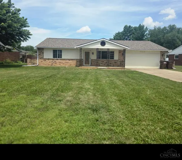 8206 Meadowlark Drive, Carlisle, OH 45005