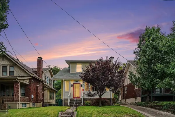 3040 Taylor Avenue, Cincinnati, OH 45220