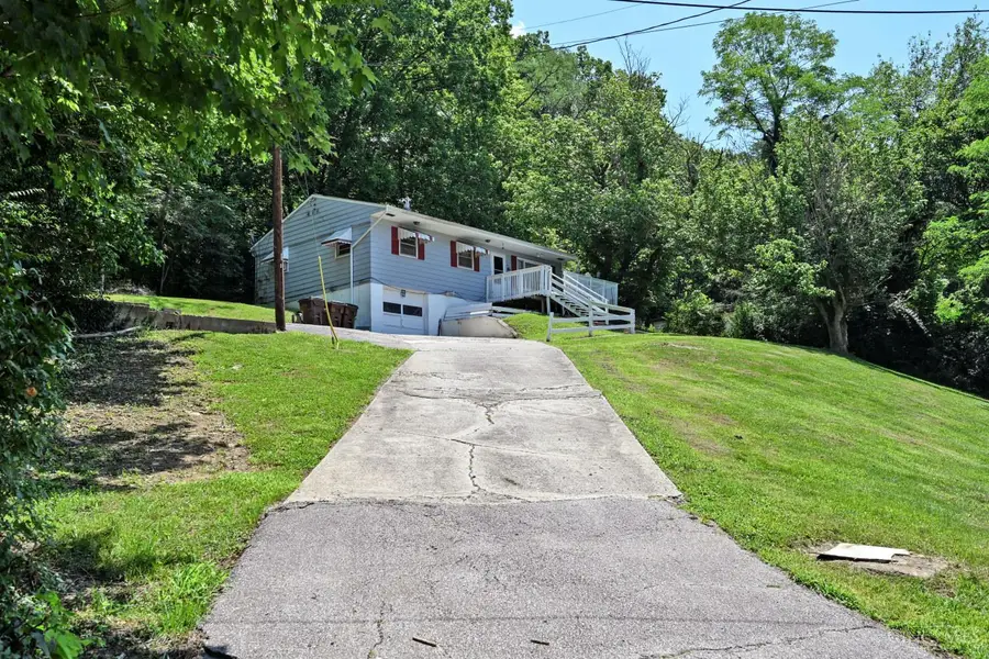 2401 St Rt 132, New Richmond, OH 45157 - #2