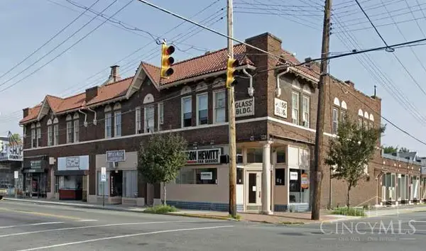 600 W Wyoming Avenue, Lockland, OH 45215