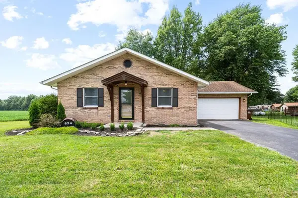 624 Bourbon Street, Blanchester, OH 45107