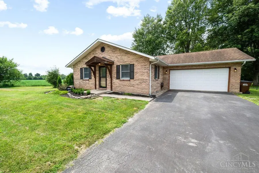 624 Bourbon Street, Blanchester, OH 45107 - #2