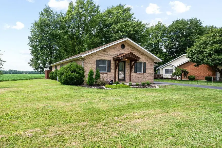 624 Bourbon Street, Blanchester, OH 45107 - #3