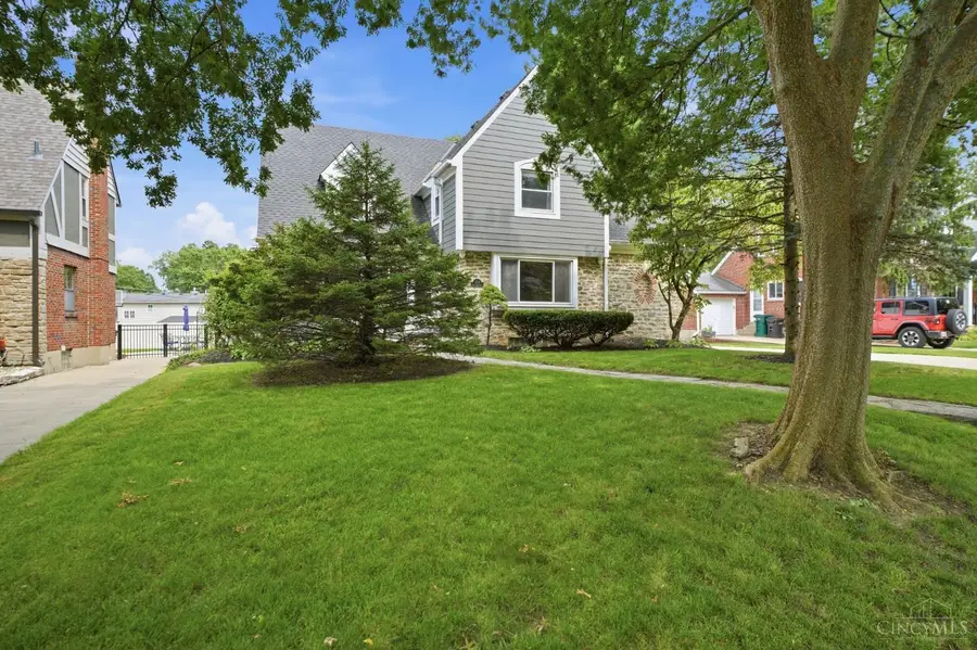 3748 Middlebrook Avenue, Cincinnati, OH 45208 - #3