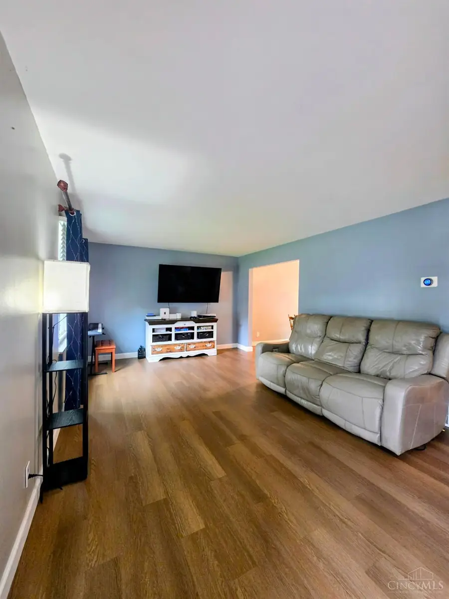678 Lullaby Court, Cincinnati, OH 45238 - #3
