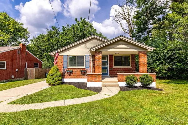 7873 Gail Drive, Deer Park, OH 45236