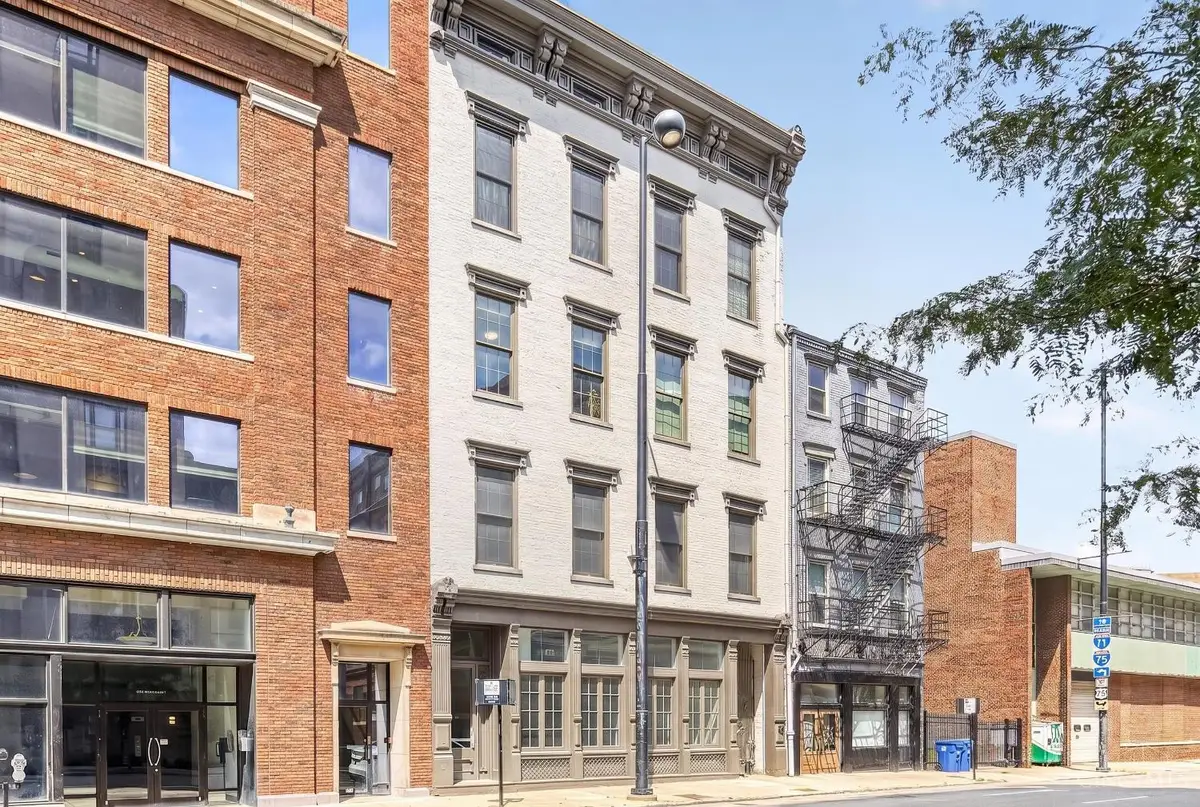 813 Broadway Street #302, Cincinnati, OH 45202 - #1