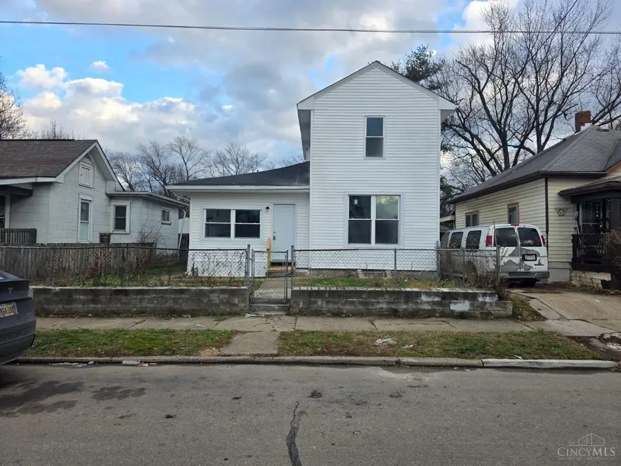 615 Cleveland Street, Middletown, OH 45044 - #2